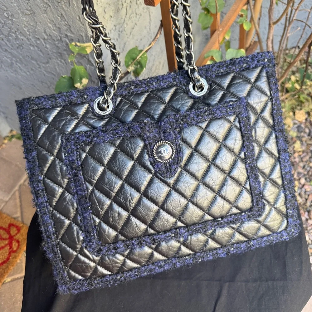 Chanel Calf Leather & Tweed Grand Shopping Secrets Tote